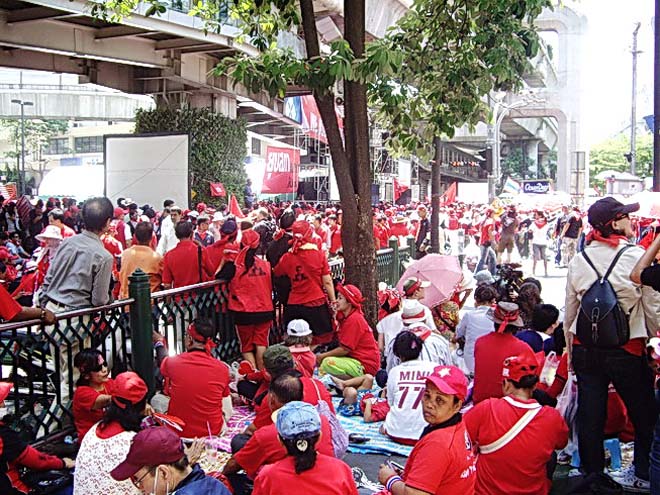 redshirt042